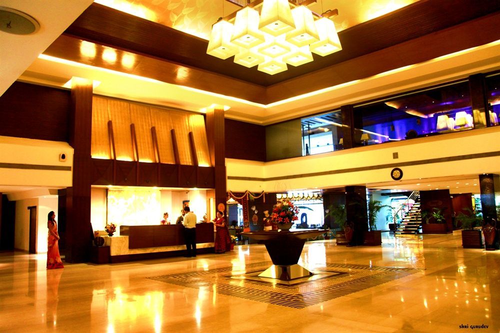 Hotel Mountview Chandīgarh Extérieur photo